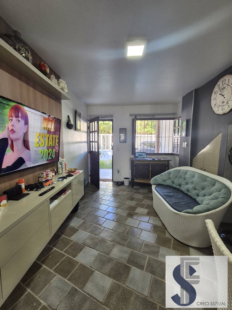 VENDO apartamento com 2 dormitórios na PRAIA do FRANCÊS