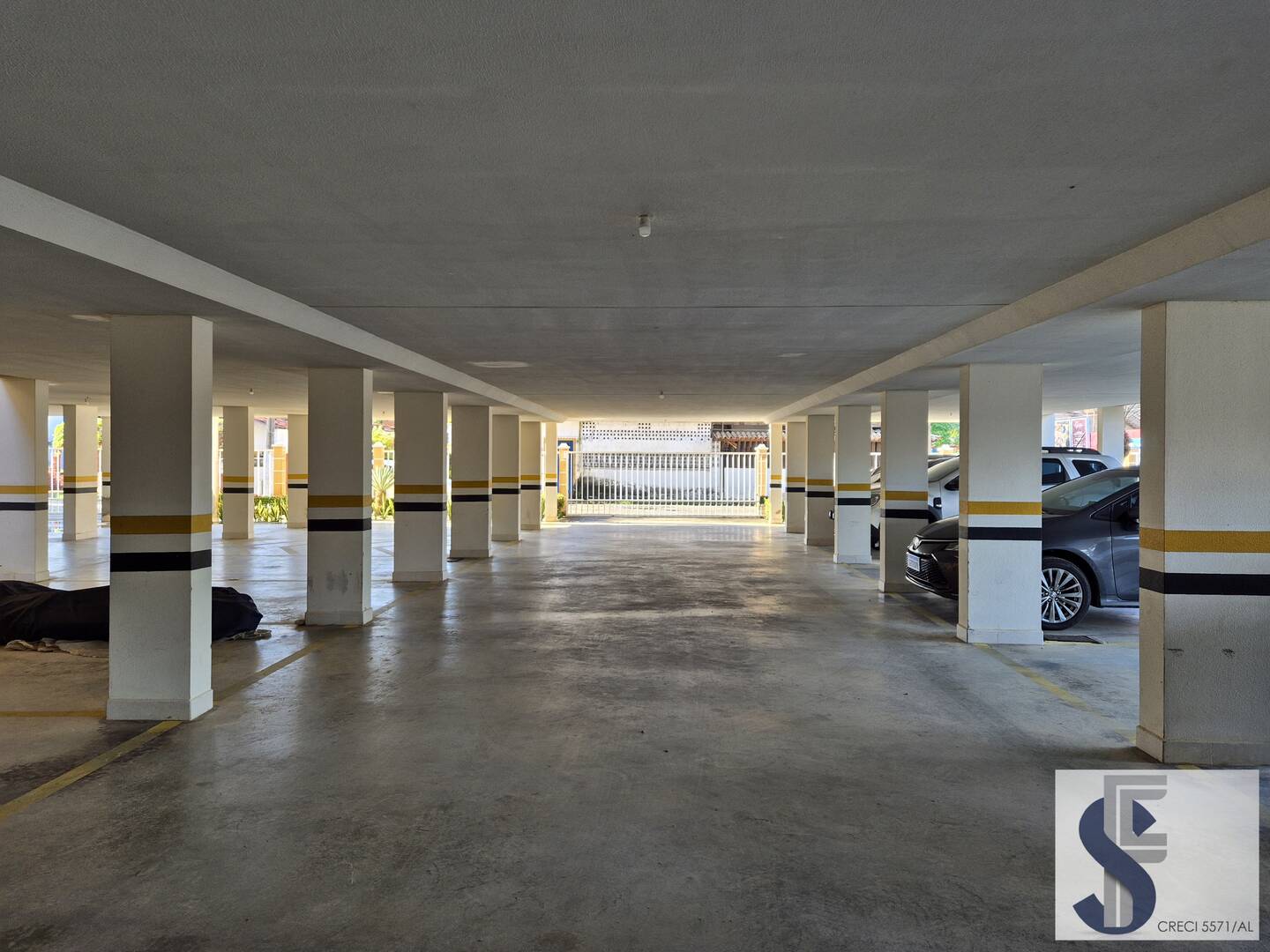 Apartamento à venda com 2 quartos, 62m² - Foto 10