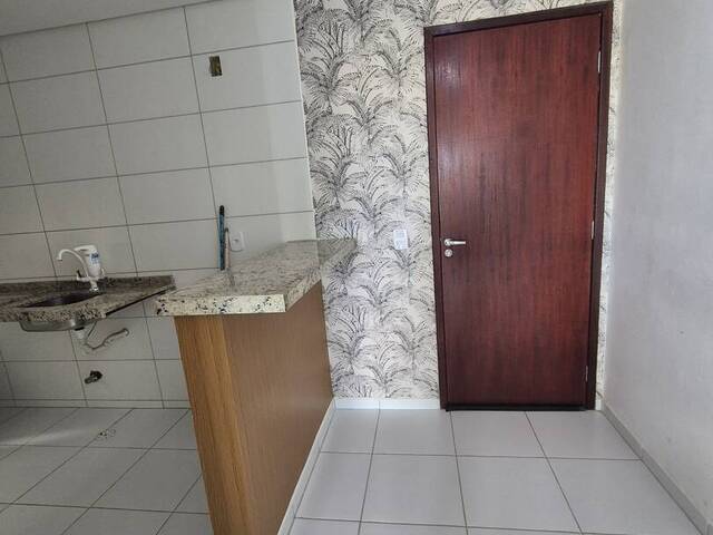 #145 - Apartamento para Venda em Marechal Deodoro - AL - 2